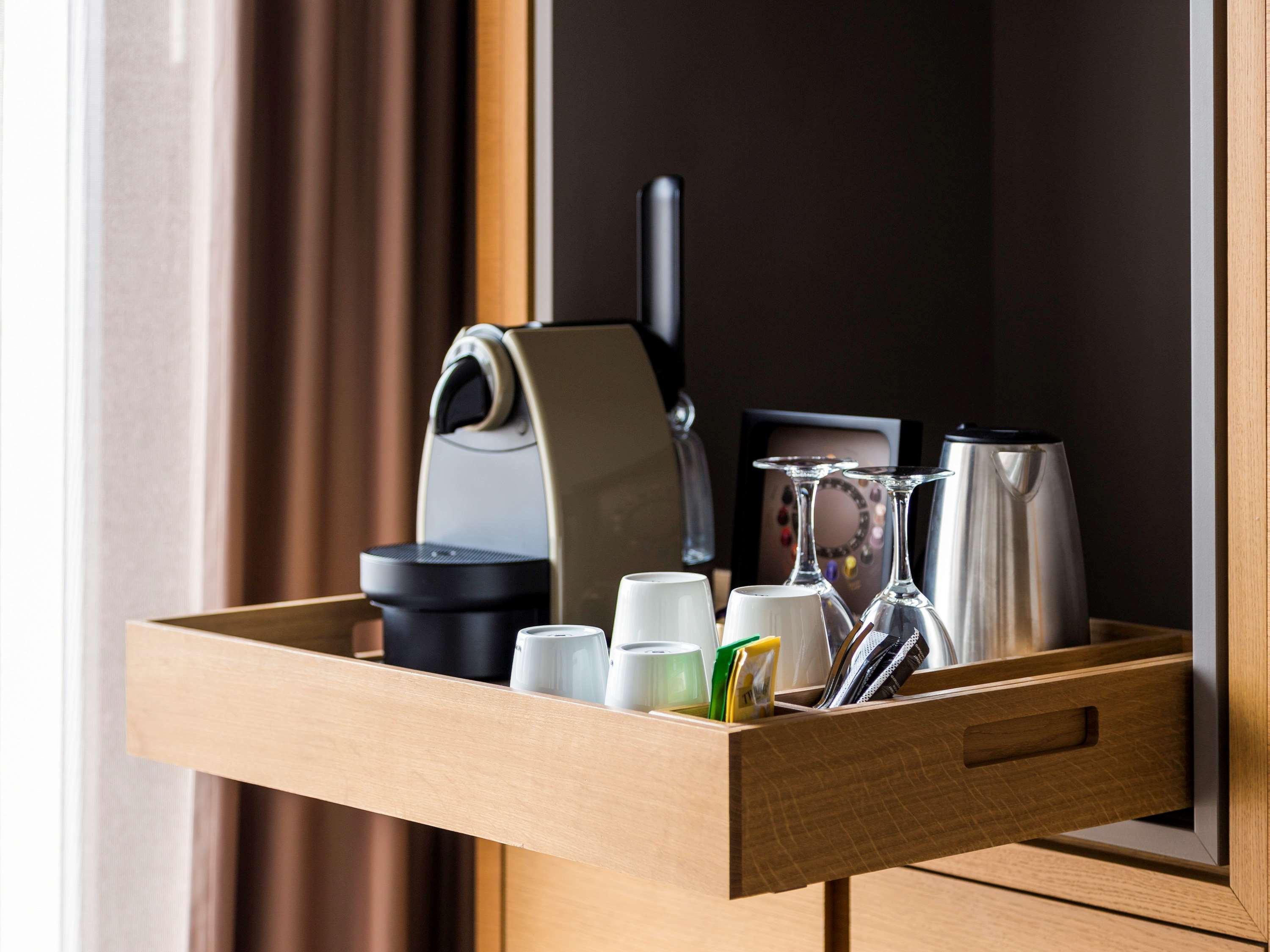 Pullman Basel Europe Hotell Eksteriør bilde