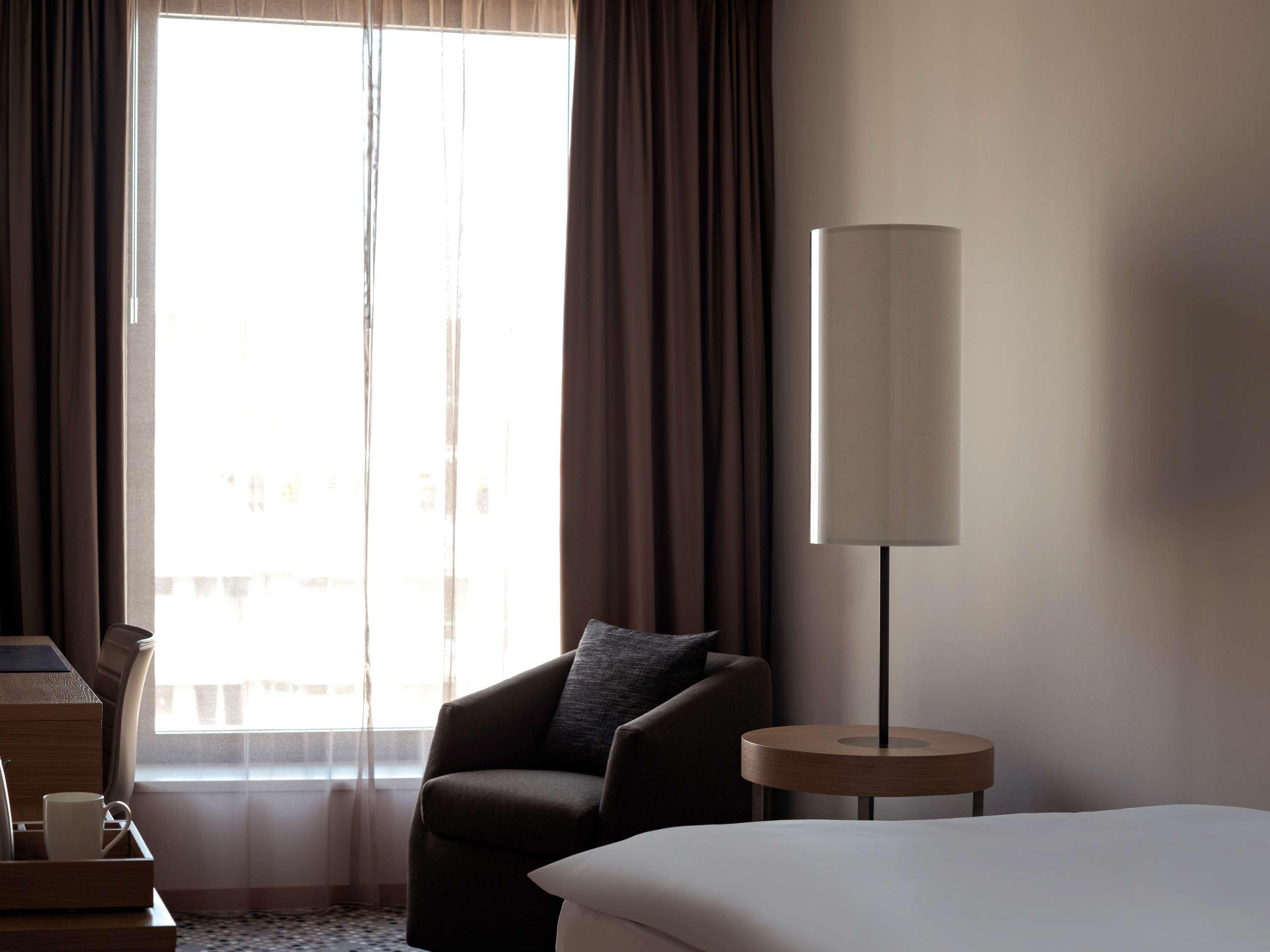 Pullman Basel Europe Hotell Eksteriør bilde