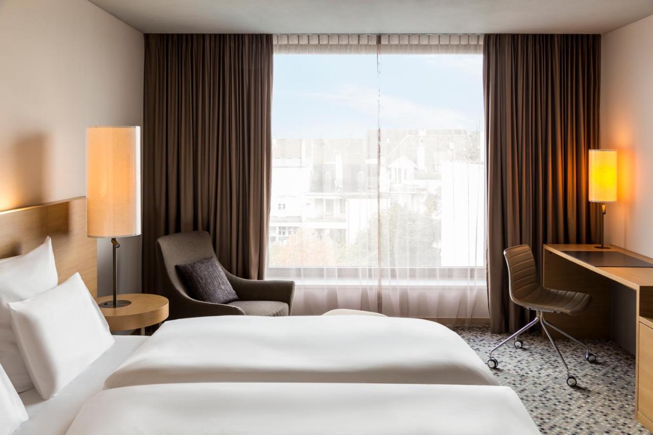 Pullman Basel Europe Hotell Eksteriør bilde